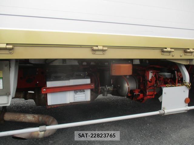 Hino RANGER 2015-11 7509835-23