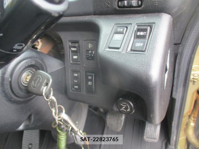 Hino RANGER 2015-11 7509835-28