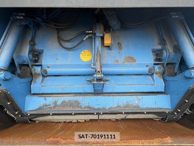 Hino RANGER 2014-10 7502496-10
