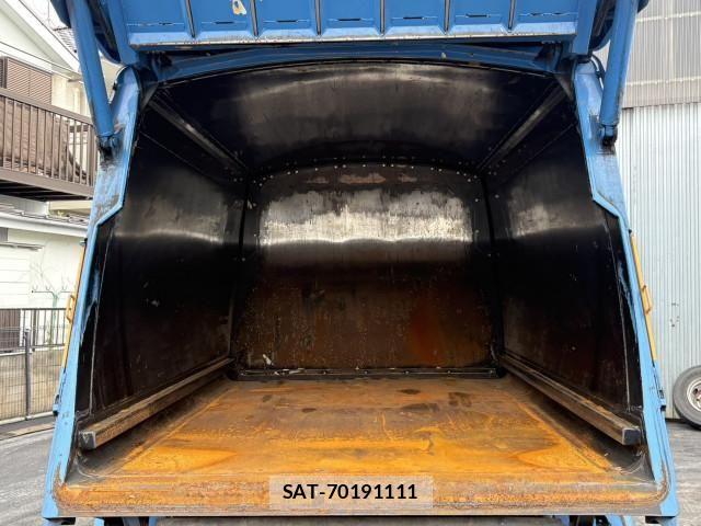 Hino RANGER 2014-10 7502496-17