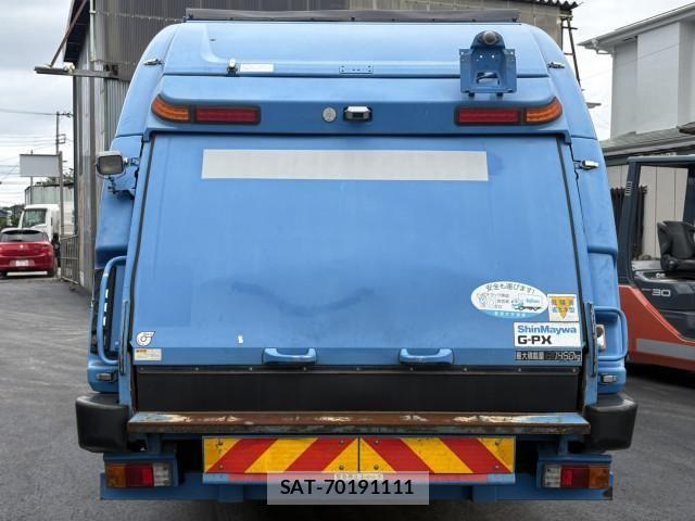 Hino RANGER 2014-10 7502496-7