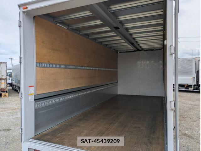 Hino RANGER 2023-09 7502488-14