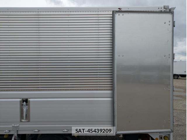 Hino RANGER 2023-09 7502488-15