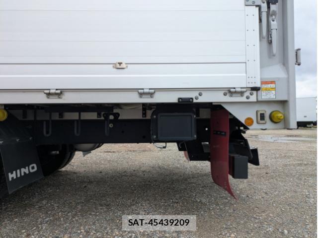 Hino RANGER 2023-09 7502488-17