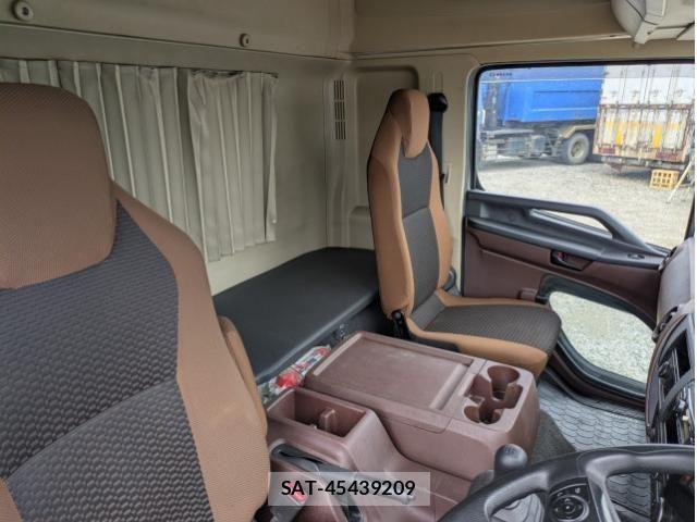 Hino RANGER 2023-09 7502488-22