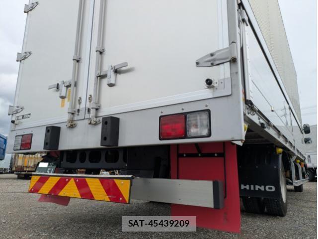 Hino RANGER 2023-09 7502488-5