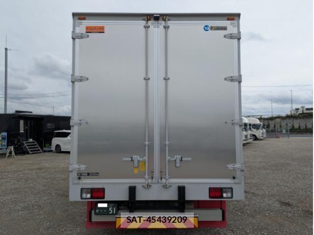 Hino RANGER 2023-09 7502488-6
