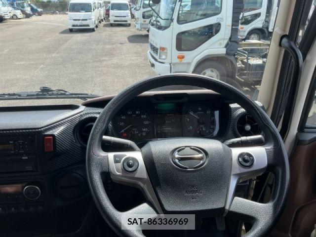 Hino RANGER 2019-12 7509833-1