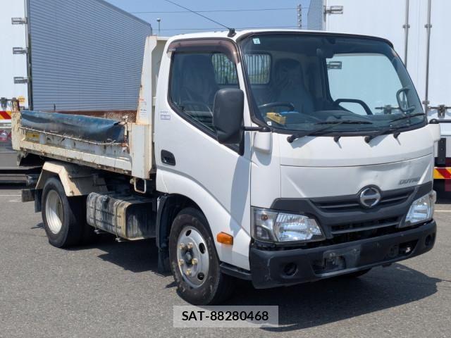 Hino RANGER 2017-02 7502510-1