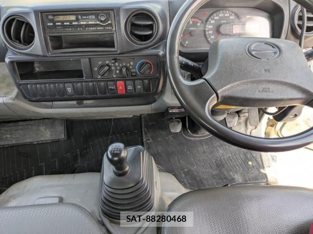 Hino RANGER 2017-02 7502510-26