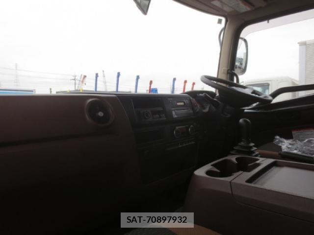 Hino RANGER 2019-02 7502506-15