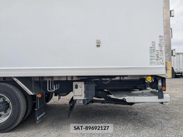 Hino RANGER 2022-09 7502486-21