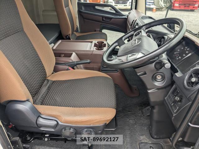Hino RANGER 2022-09 7502486-26