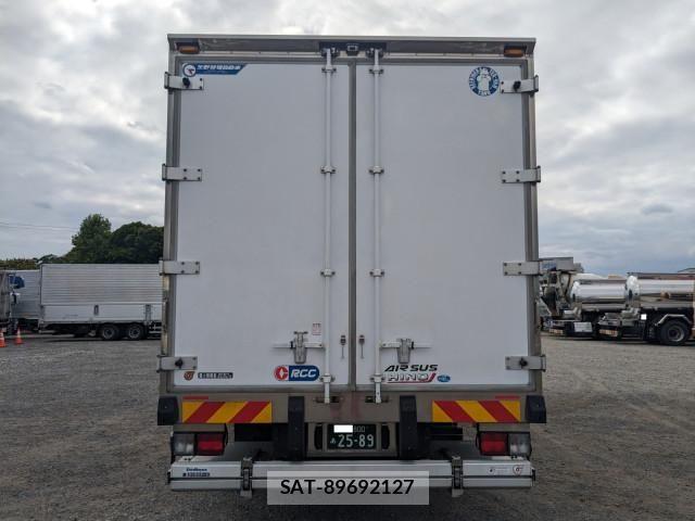 Hino RANGER 2022-09 7502486-4