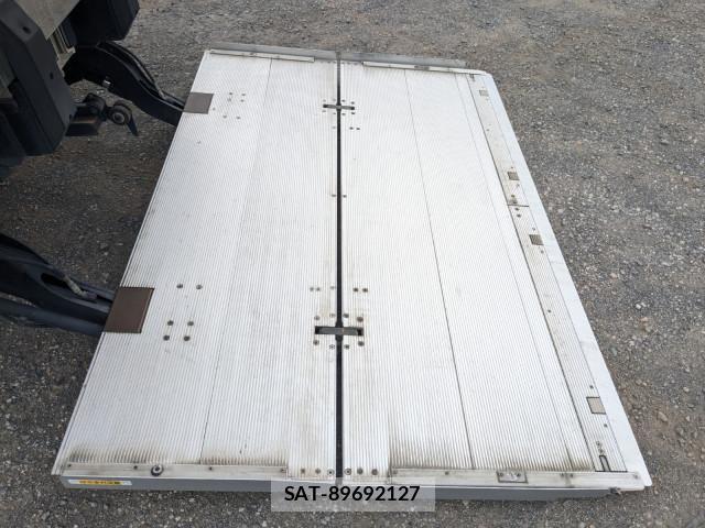 Hino RANGER 2022-09 7502486-8