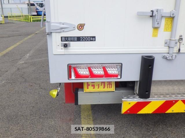 Hino RANGER 2023-06 7502489-11