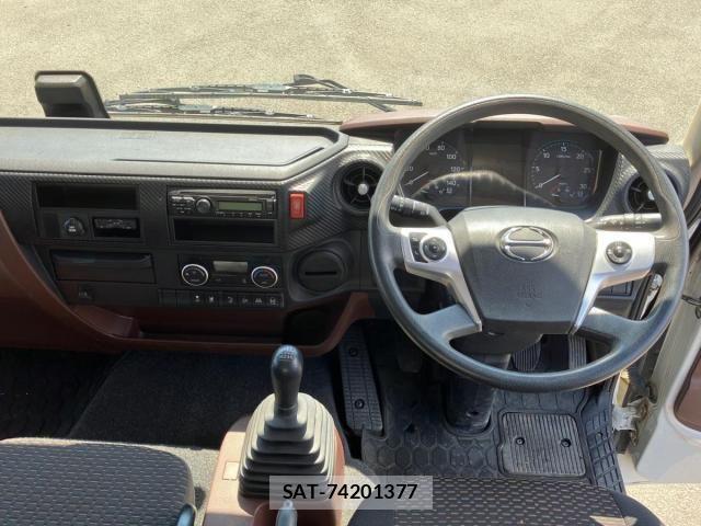 Hino RANGER 2023-04 7502524-20