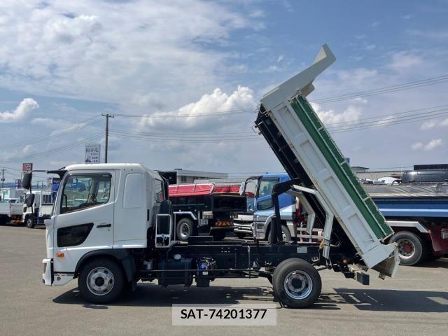 Hino RANGER 2023-04 7502524-4