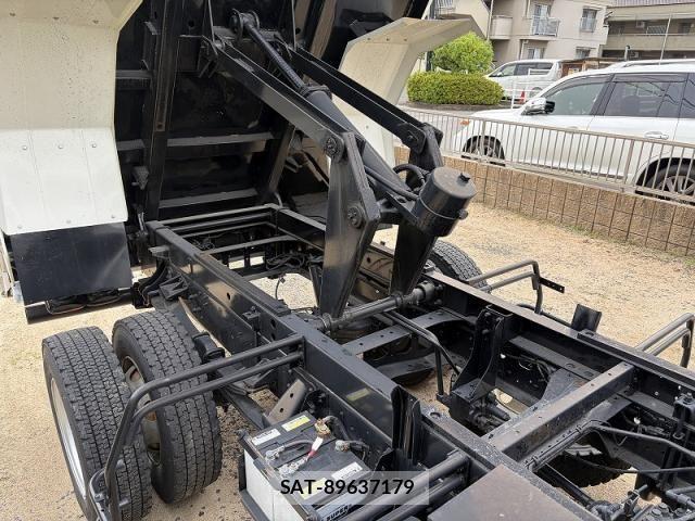 Hino RANGER 2012-02 7509834-12