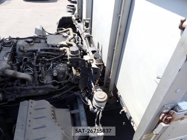 Hino RANGER 2014-02 7502517-11
