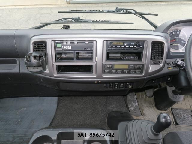 Hino RANGER 2017-05 7502515-26