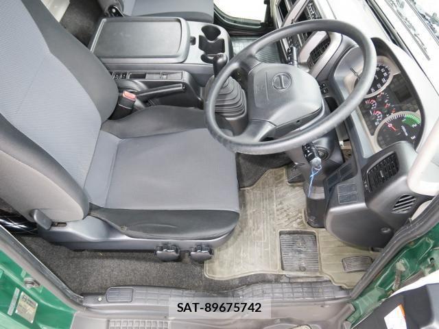 Hino RANGER 2017-05 7502515-27