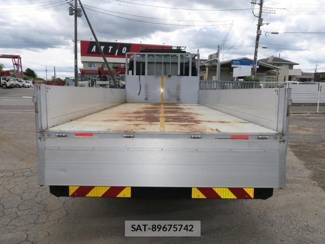 Hino RANGER 2017-05 7502515-5