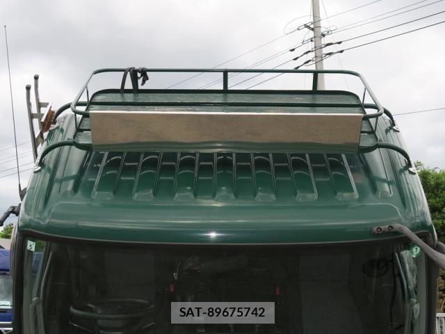 Hino RANGER 2017-05 7502515-8