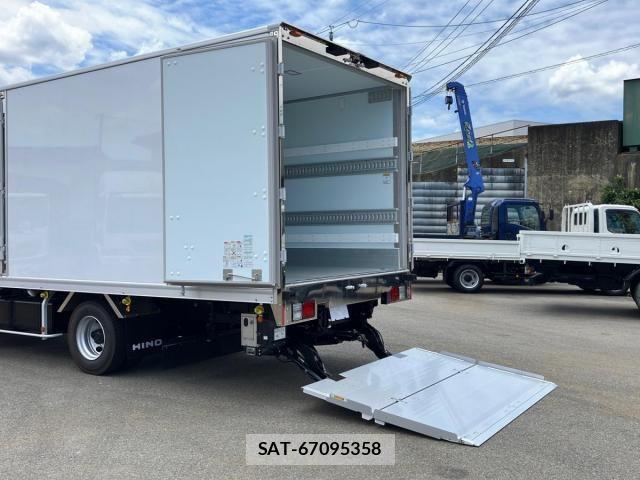 Hino RANGER 2025-04 7509824-12
