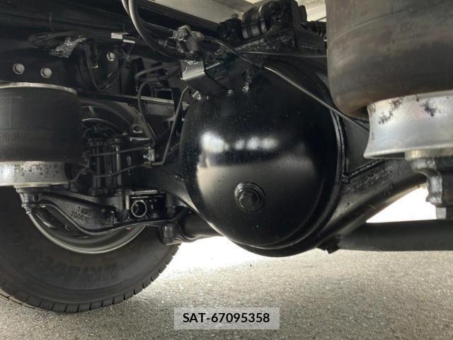 Hino RANGER 2025-04 7509824-15