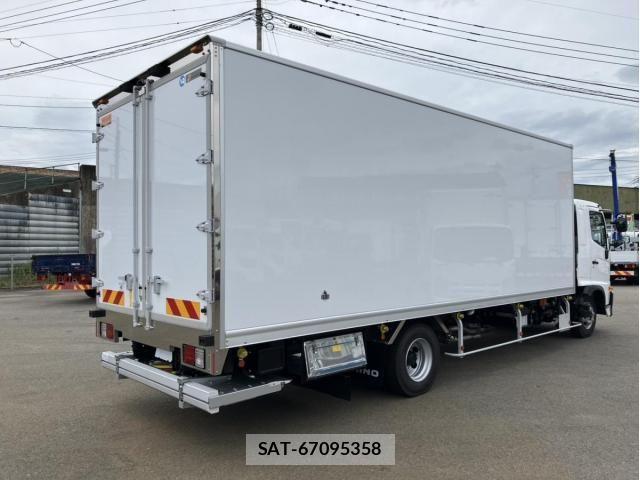 Hino RANGER 2025-04 7509824-2