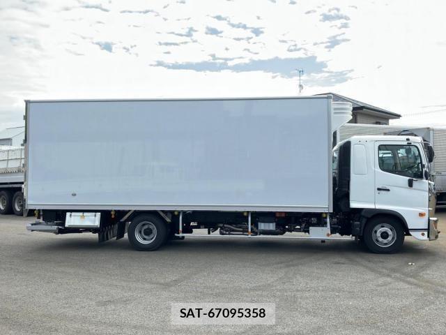 Hino RANGER 2025-04 7509824-5