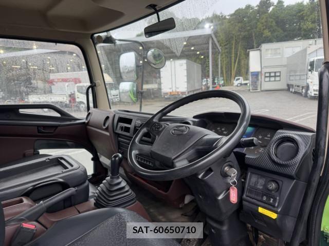 Hino RANGER 2019-08 7502494-25