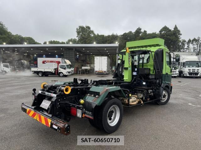 Hino RANGER 2019-08 7502494-3
