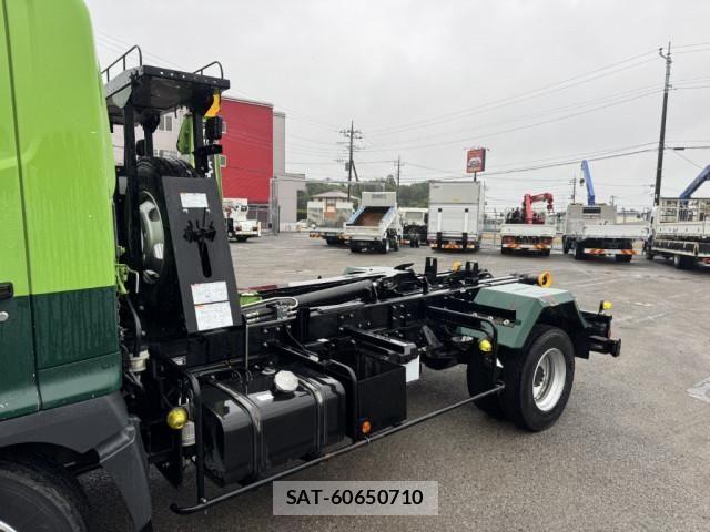 Hino RANGER 2019-08 7502494-7