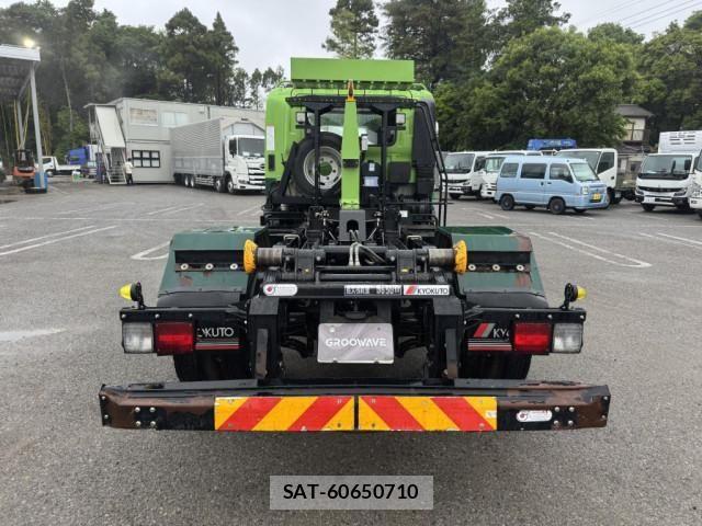 Hino RANGER 2019-08 7502494-8