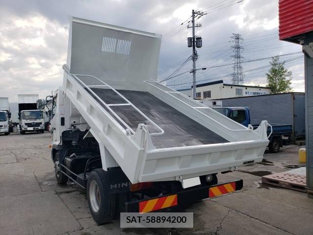 Hino RANGER 2014-11 7502518-5