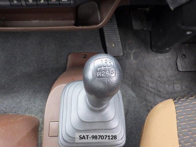 Hino RANGER 2018-07 7502512-19