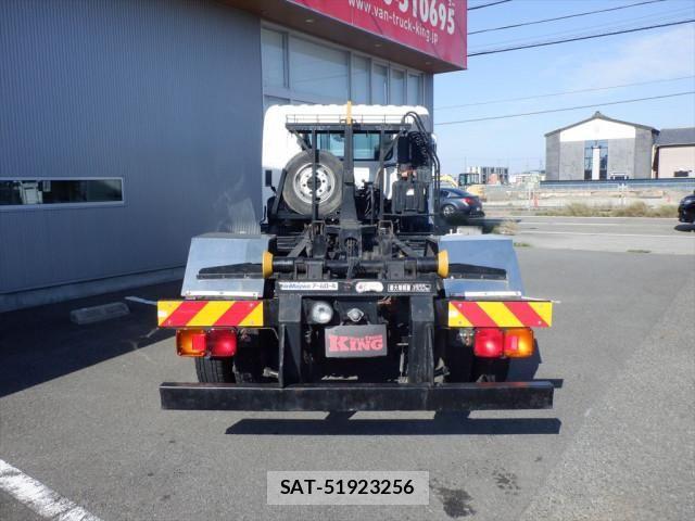 Hino RANGER 2014-05 7502508-3