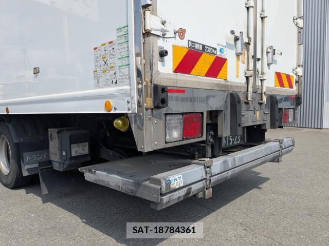 Hino RANGER 2021-07 7502490-4