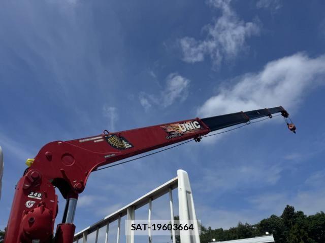 Hino RANGER 2018-01 7502503-15