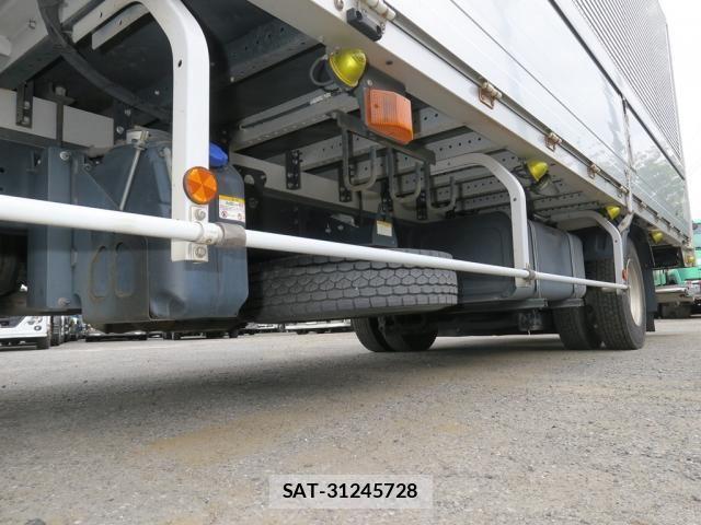Hino RANGER 2018-03 7502498-18