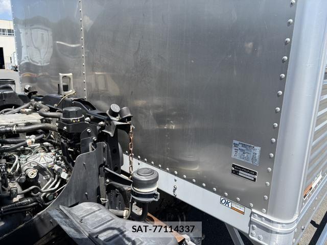 Hino RANGER 2016-01 7502519-12