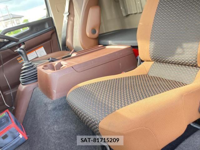 Hino RANGER 2020-01 7562712-19