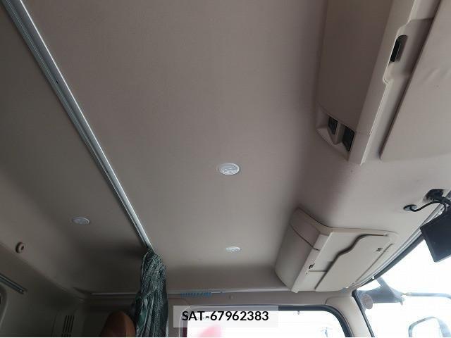 Hino RANGER 2018-09 7562714-23