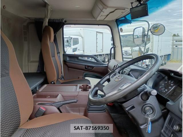 Hino RANGER 2019-02 7562715-16