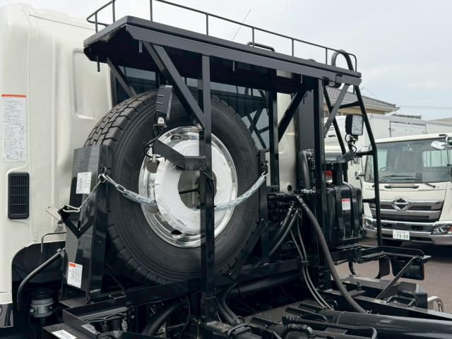 Hino RANGER 2025-10 7606947-18