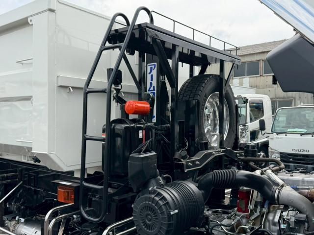 Hino RANGER 2025-10 7606947-23