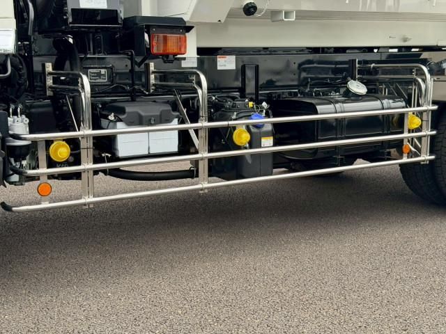 Hino RANGER 2025-10 7606947-27