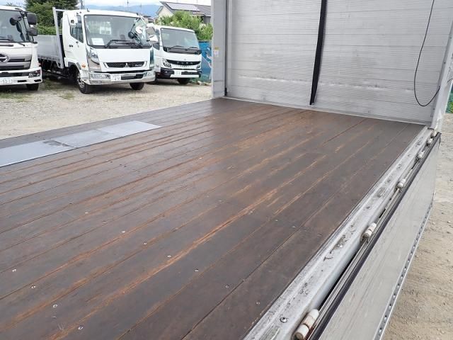 Hino RANGER 2017-04 7606959-11